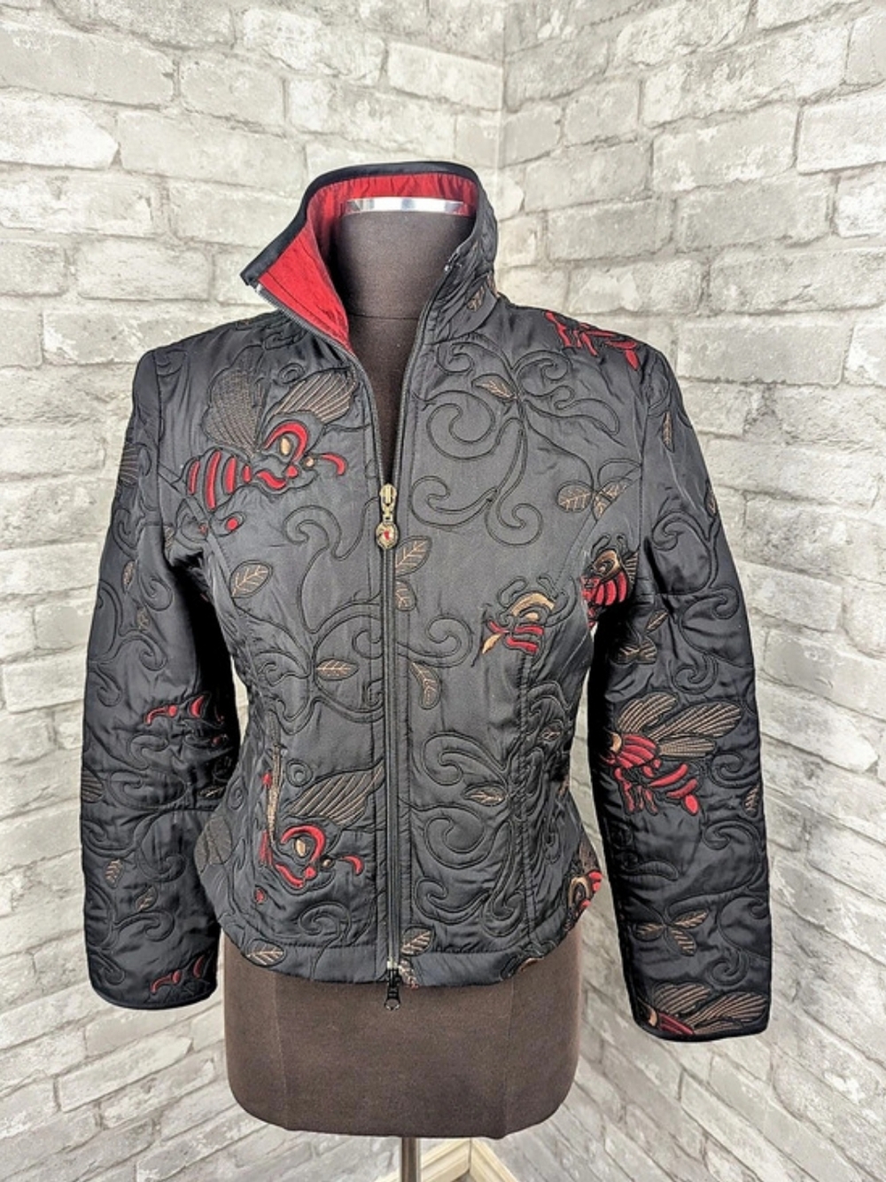 Vintage Joseph Ribkoff Embroidered Jacket in Black & Red Size Medium